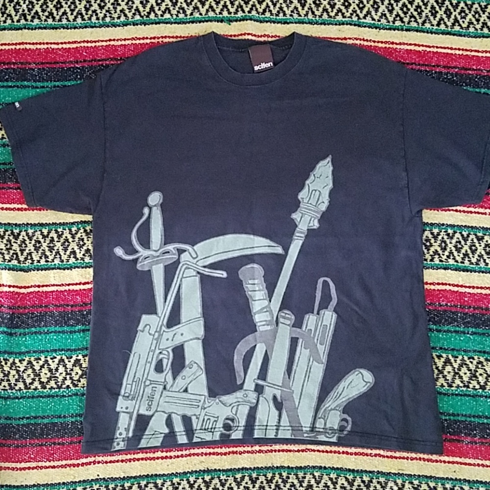 Extra large scifen t-shirt concealed weapons